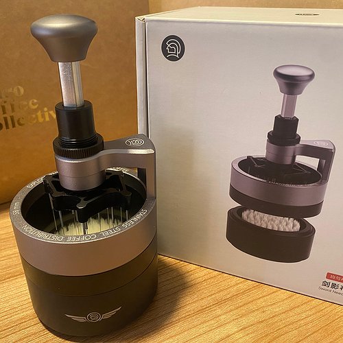 Hero Sword Needle Distributer